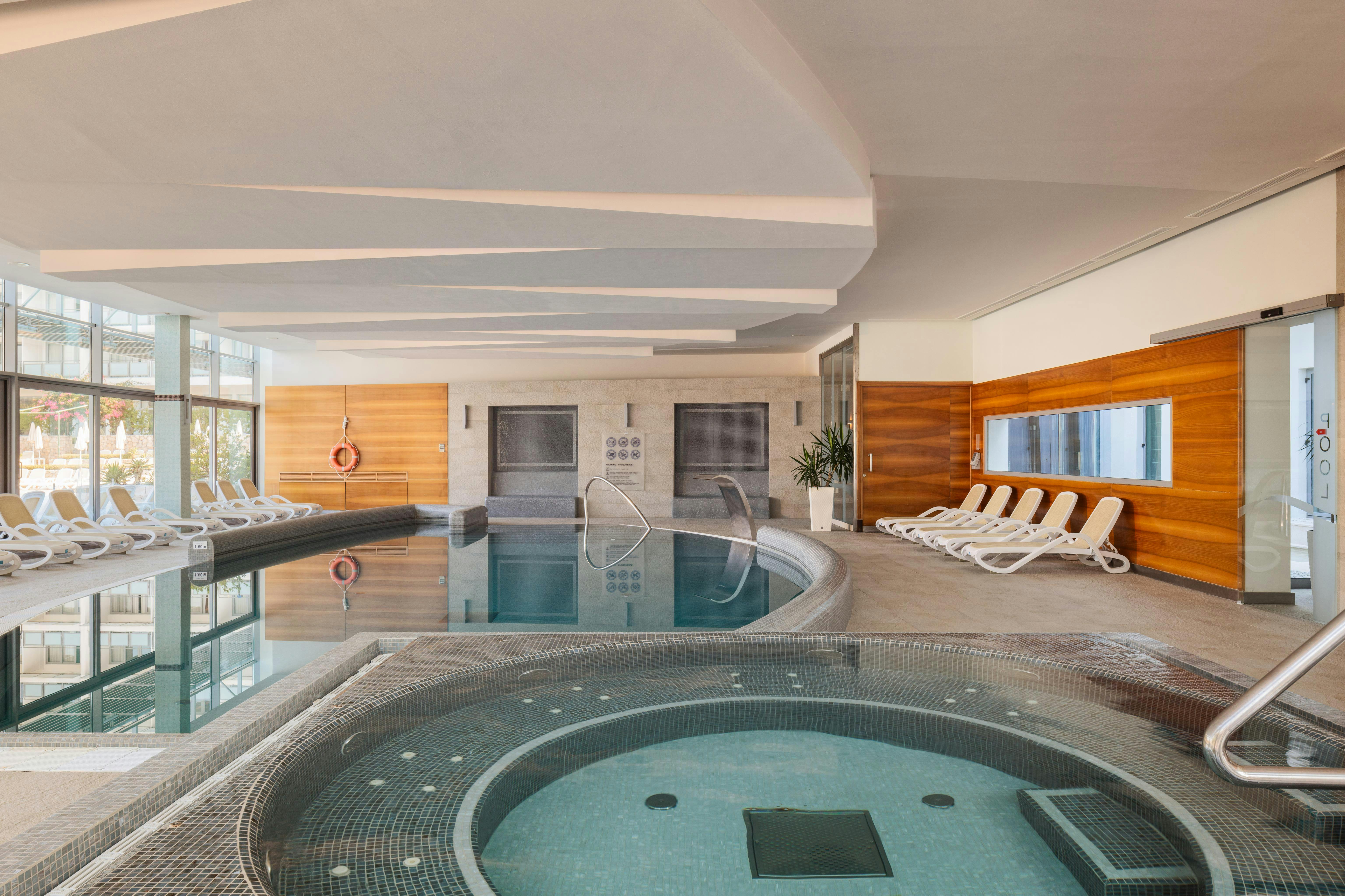 Bluesun Hotel Elaphusa - Obiteljsko proljeće i 1. svibanj na Braču